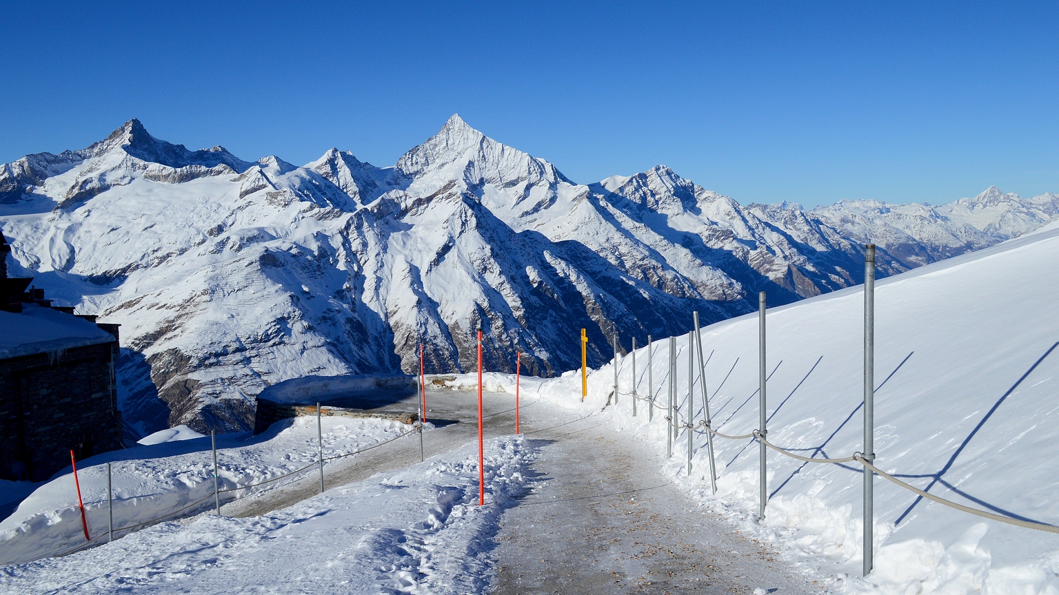 Photograph taken 13-Jan-2022 14:42 by © Mister Flaggy / Switzerland | Jui's Swiss Trips ©